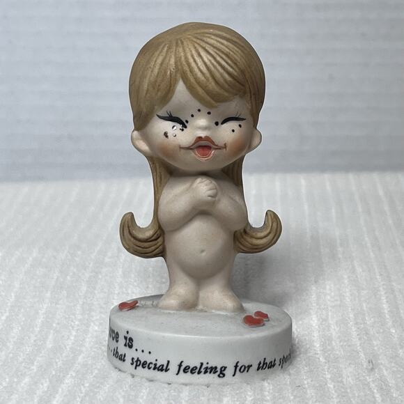 VTG 1972 Kim Figurine Love is That Special Feeling For That Special Someone - Picture 1 of 6